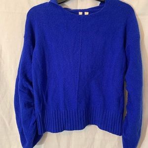 🎀 Anthropologie Moth Sweater with Hood